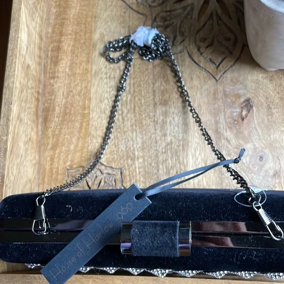 HOUSE OF HARLOW Gorgeous Evening Bag! NWT 👛 Add a touch of vintage style! - Picture 10 of 14